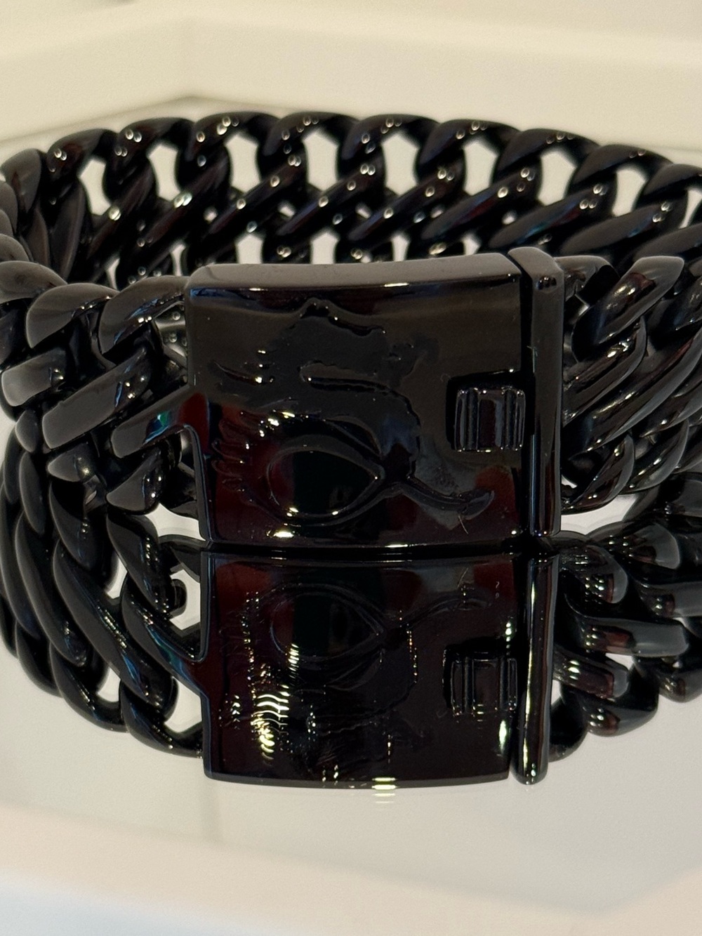 Glossy Black Chunky Chain Bracelet with Dragon Design